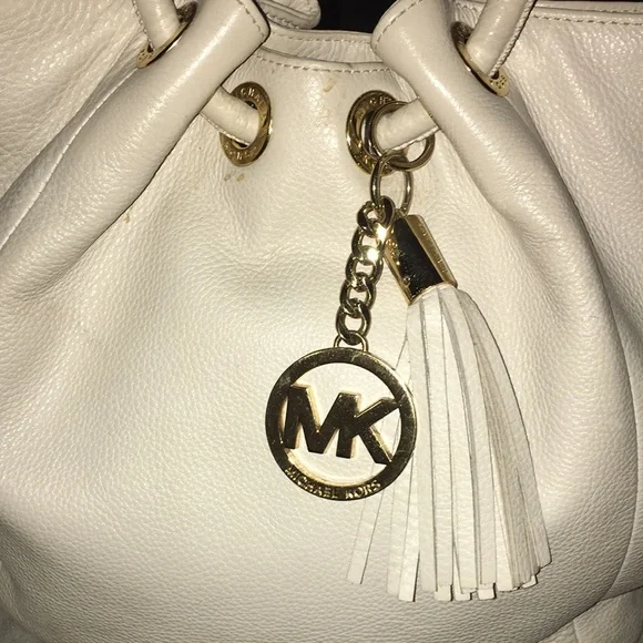 Michael Kors Cream Hobo Bag - Picture 2 of 4